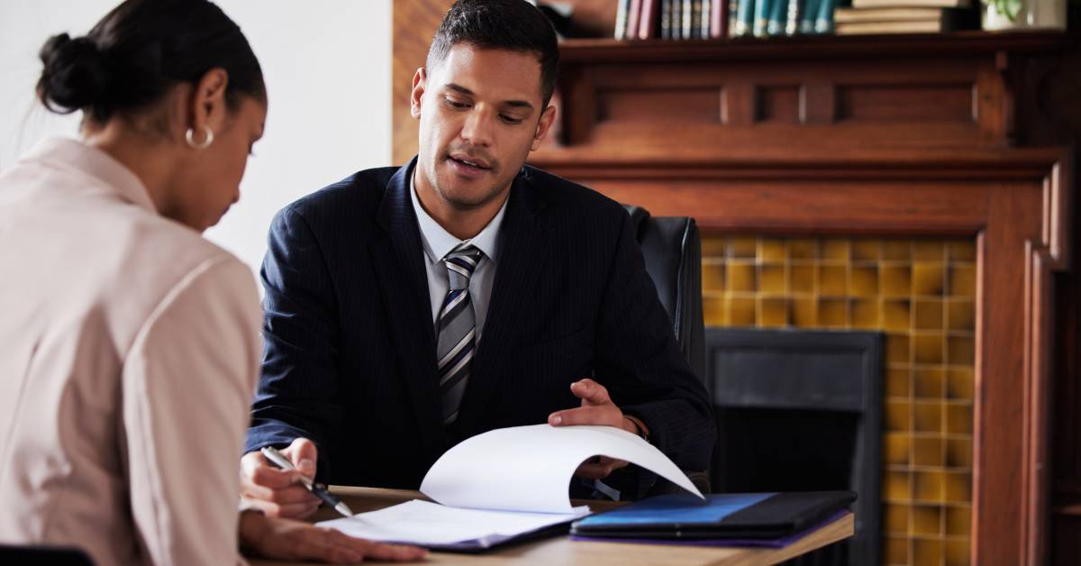 How Lawyers Navigate Complex Legal Systems